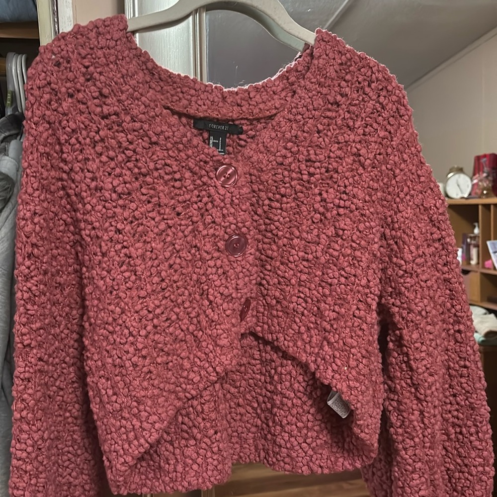 Forever 21 Cropped Pink Sweater Cardiganan